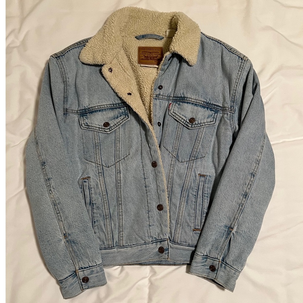 Levi’s jean jacket, size large